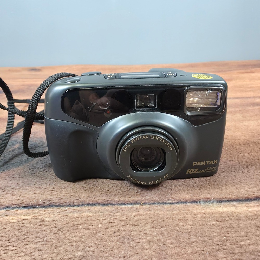 Pentax IQZoom 928 Film Camera Charcoal Good 28-90mm Multi AF Panorama Date